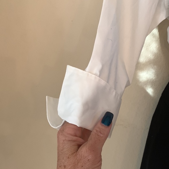 Ladies Nautica Collard Tailored (type) Blouse NEW WITH TAGS 3/4 Sleeves w/Cuffs - Picture 3 of 7